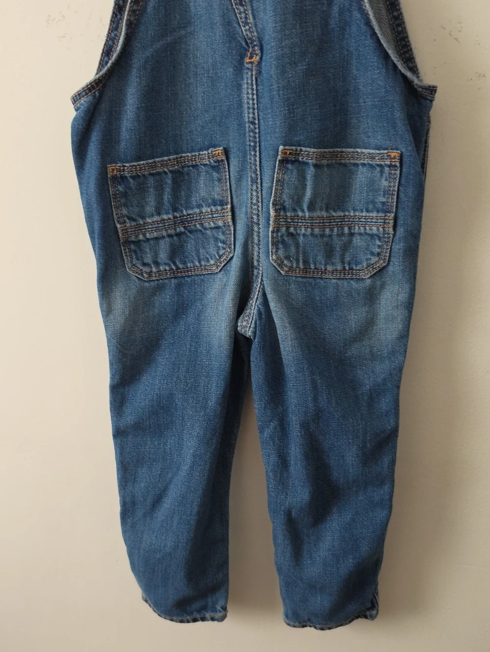GAP Classic Light Blue Denim Overalls Size 2 Yrs